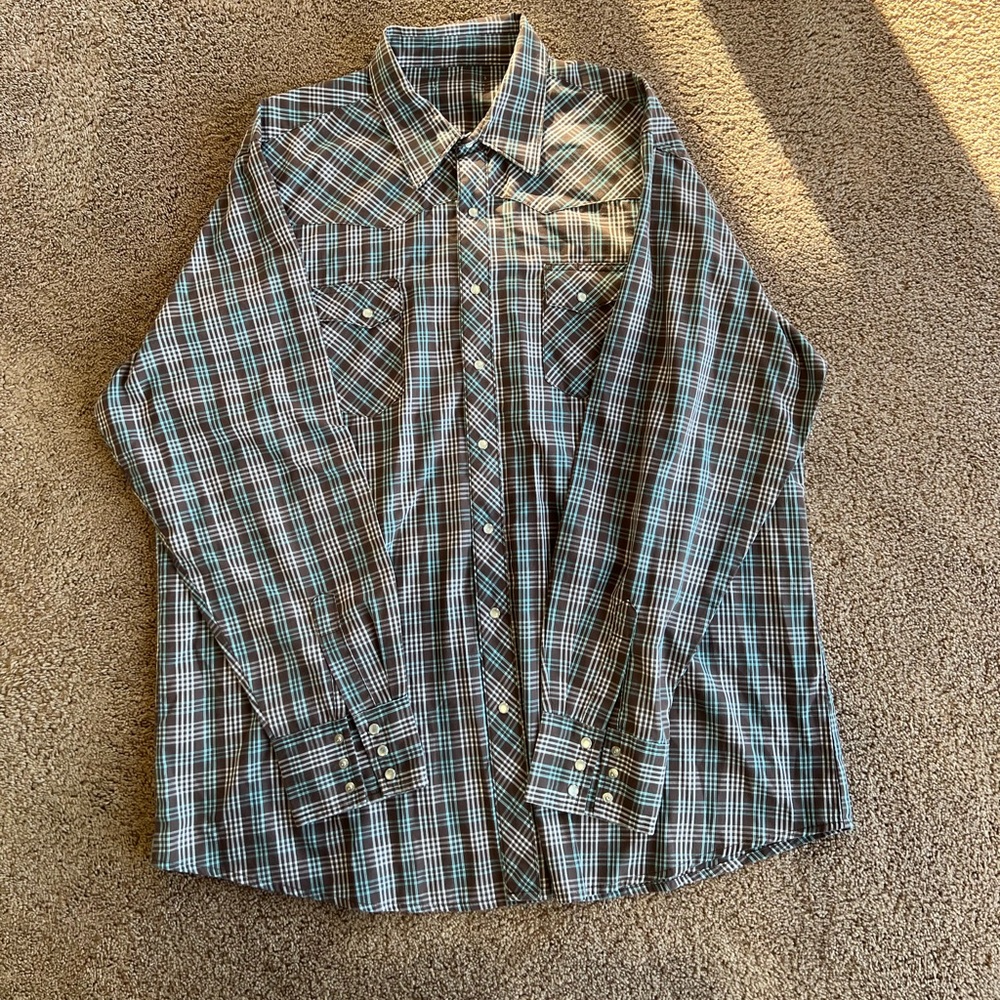 Long sleeve wrangler peal snap shirt